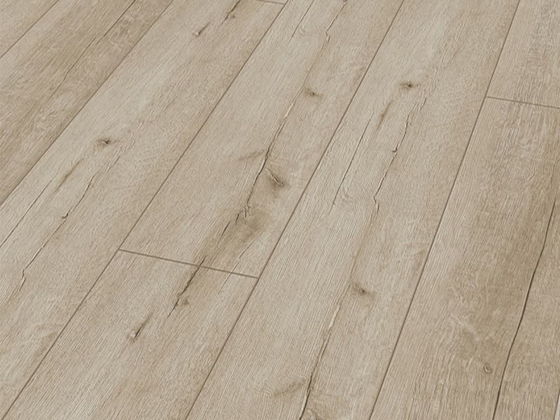 WR Laminate Robusto 12mm 4V Embossed Rip Oak Nature